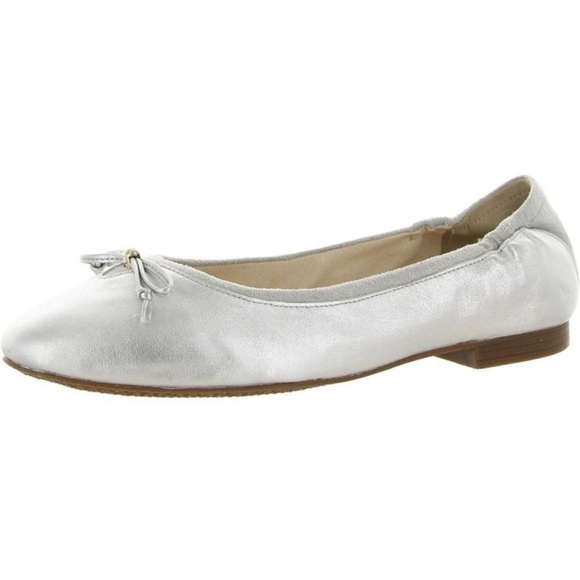 Cole Haan Kiera Silver Ballet Flat 11 - Picture 1 of 4